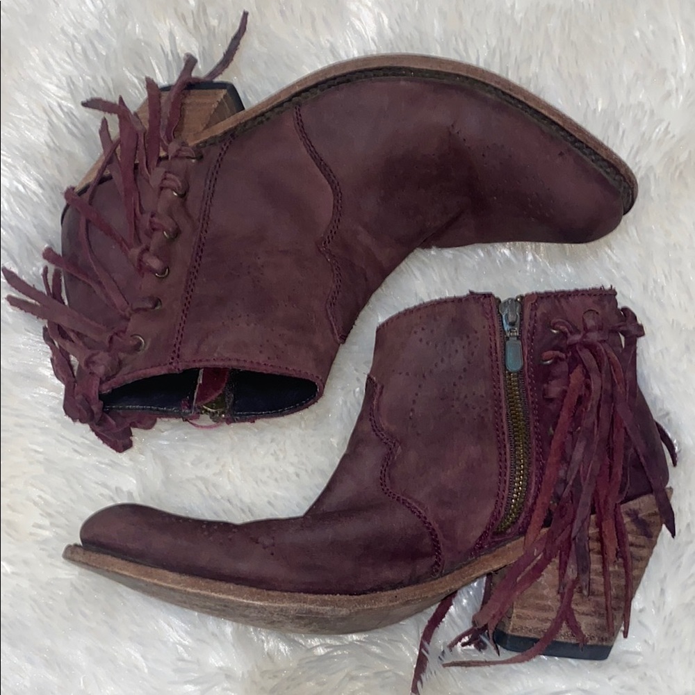LIBERTY Black Purple Ankle Boots with Stylish Fringe
